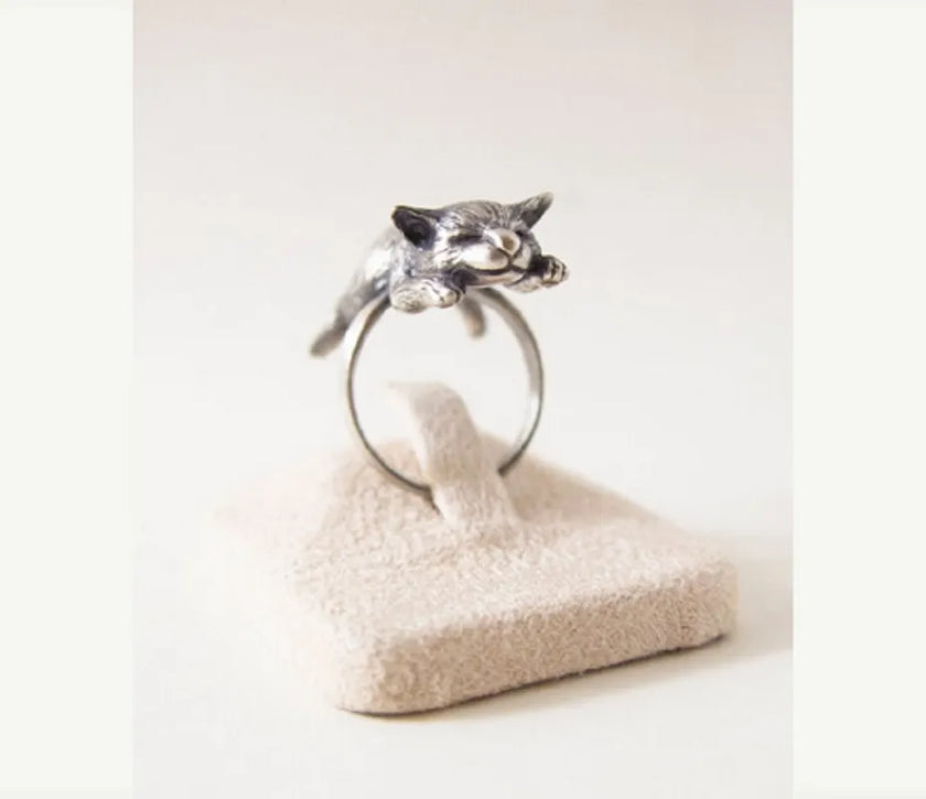 Handmade Cute Retro Kitty Sleeping Cat Ring Baby Pet Sweetheart Lovely Animal Jewelry