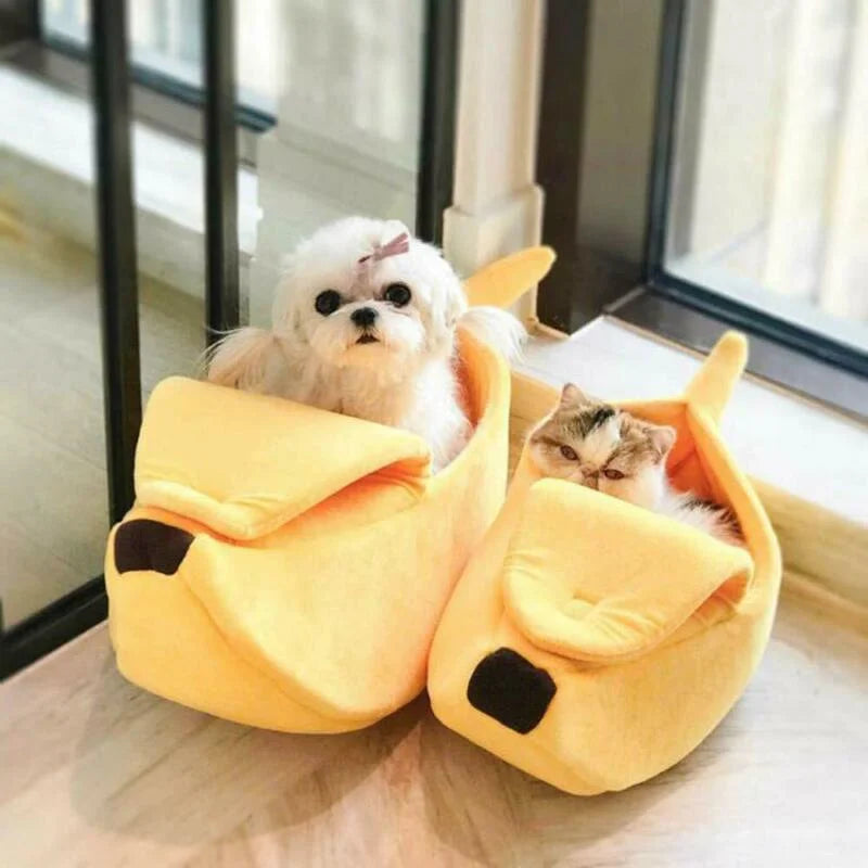 Banana Bonanza: Adorable Cat Bed